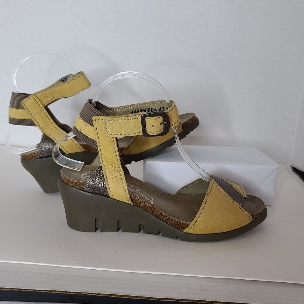 Fly London Imat Bumblebee Bronze Leather Wedge Ankle Strap Open Toe Sandal 38 /8